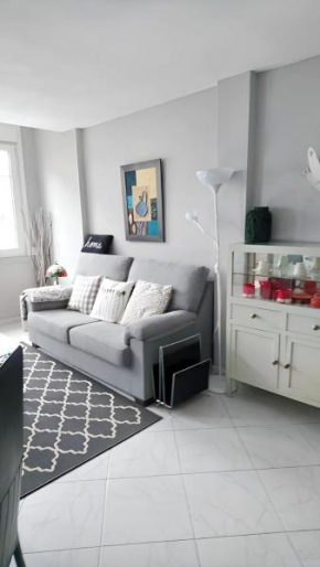 Comfortable apartment in A Coruña with many amenities - 83 m²